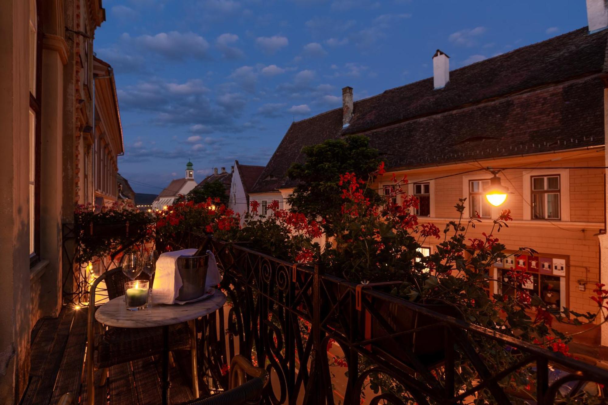 St Andrew'S Apartments Sibiu Exterior photo