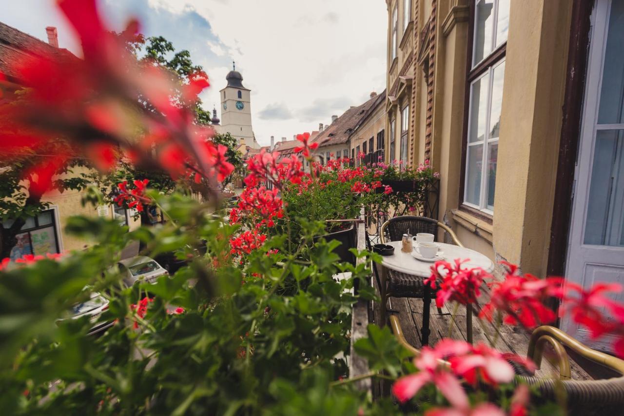St Andrew'S Apartments Sibiu Exterior photo