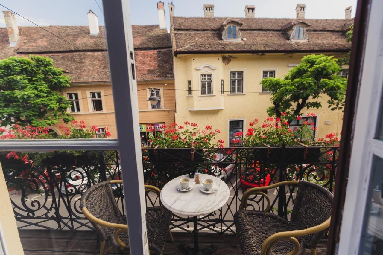 St Andrew'S Apartments Sibiu Exterior photo