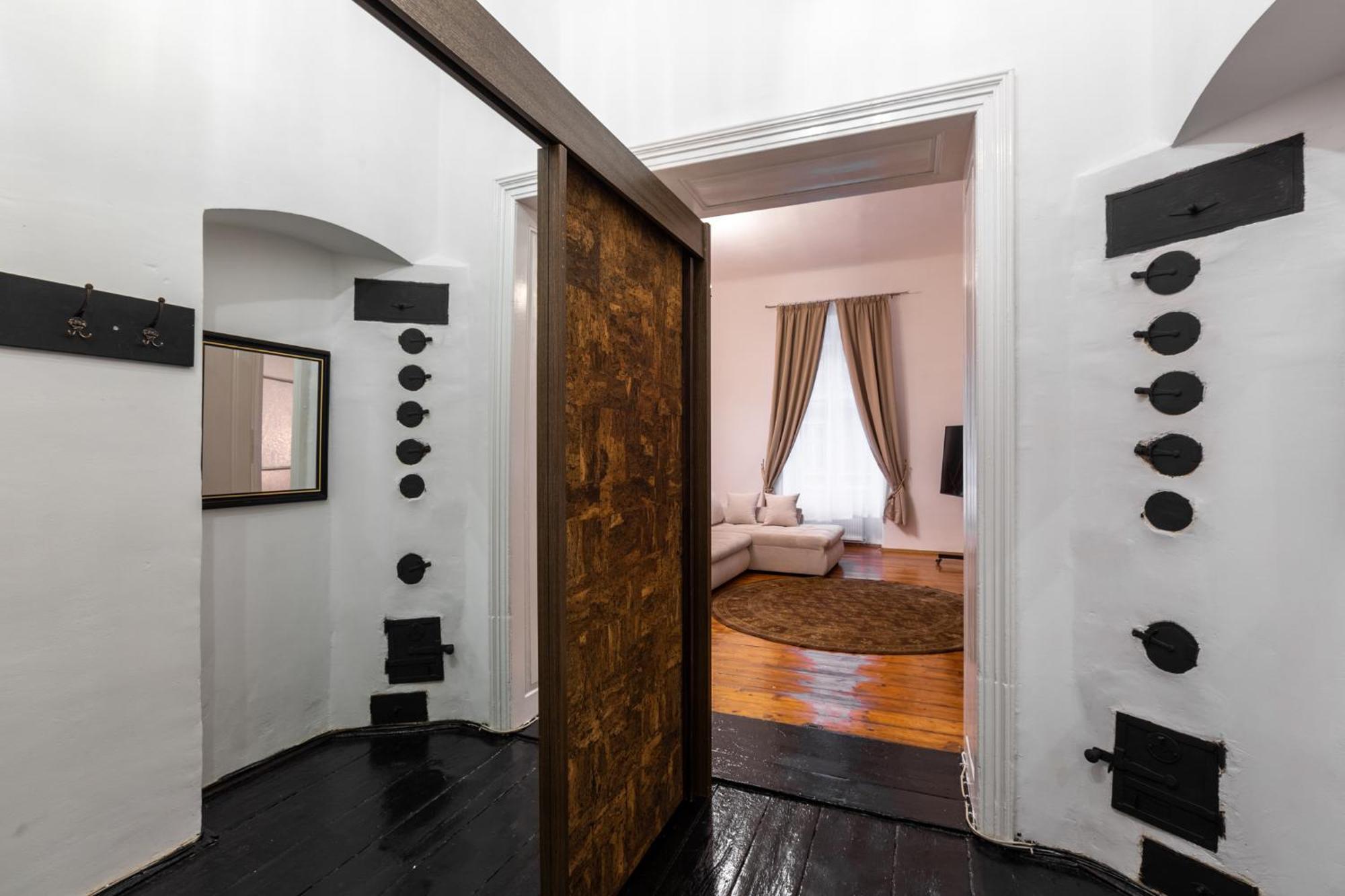 St Andrew'S Apartments Sibiu Exterior photo
