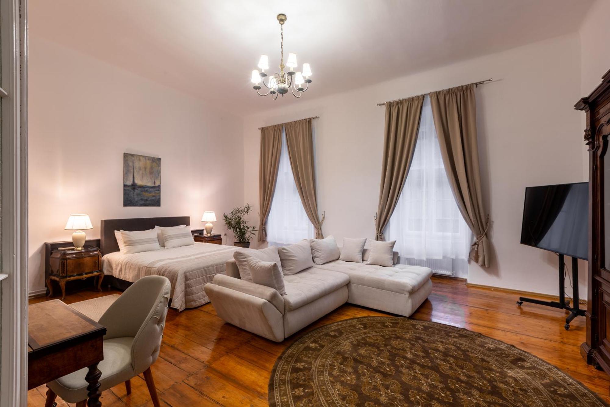 St Andrew'S Apartments Sibiu Exterior photo